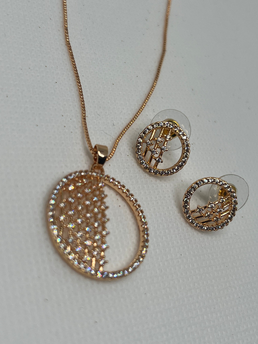Dream Karigiri Round Rose Gold Pendant