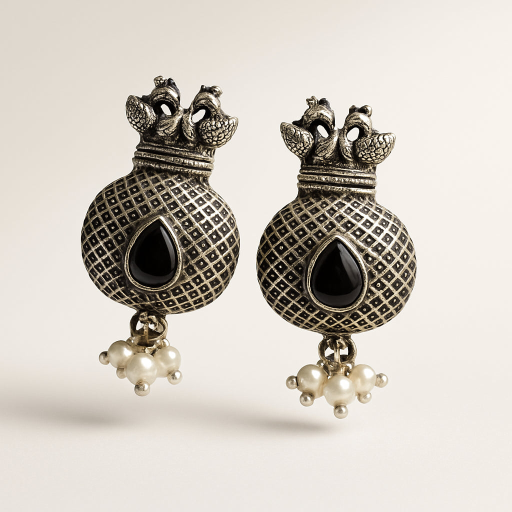 Matki Pot Jhumka — Onyx Black